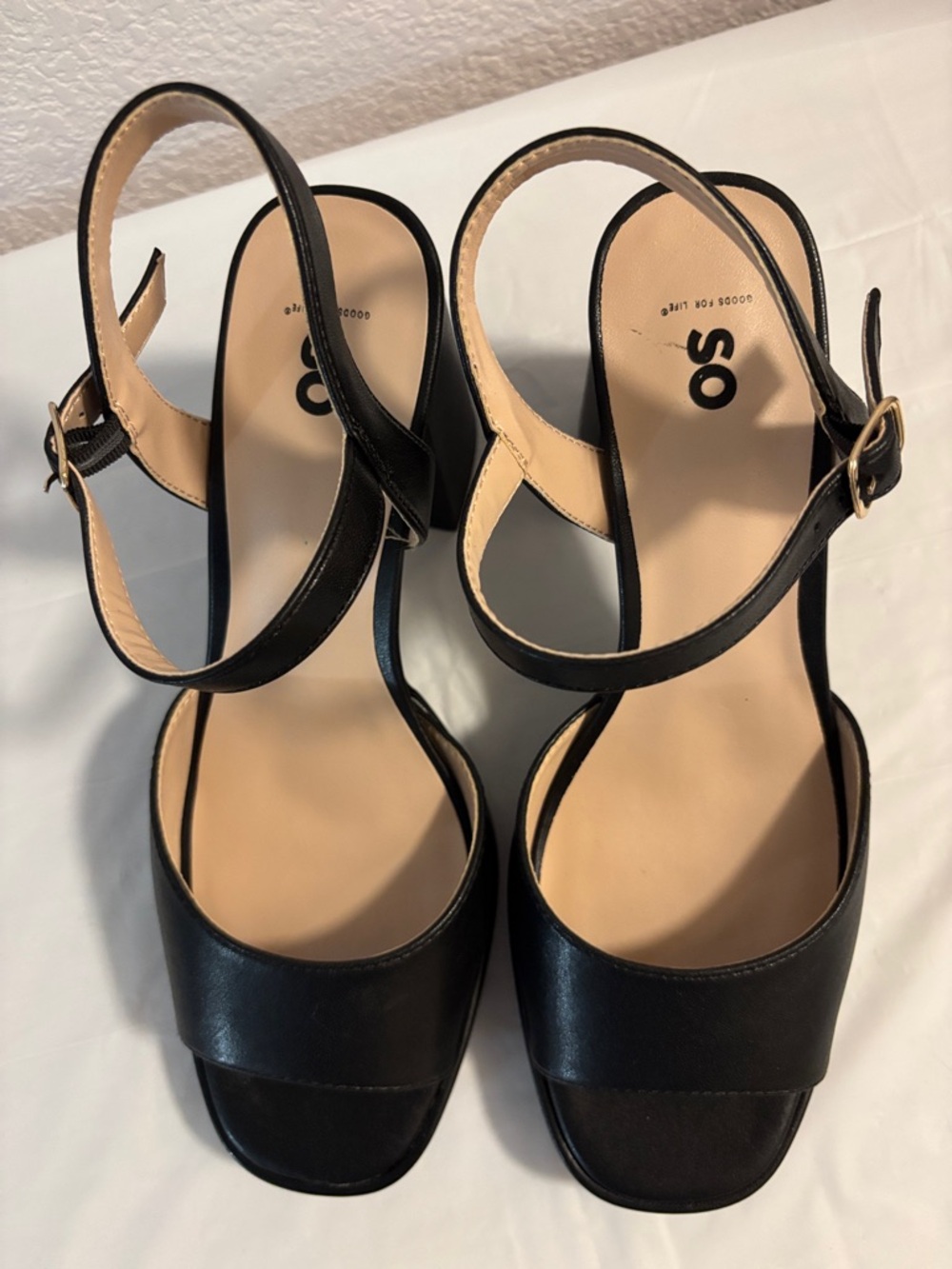 SO Black Open-Toe Block Heel Sandals with Ankle Strap
